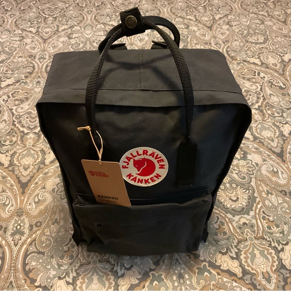 NWT FJALLRAVEN KANKEN Backpack Graphite main image 13